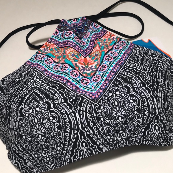 NWT O’RAGEOUS Multi Halter Swim Boho Beach Top M - Picture 1 of 8